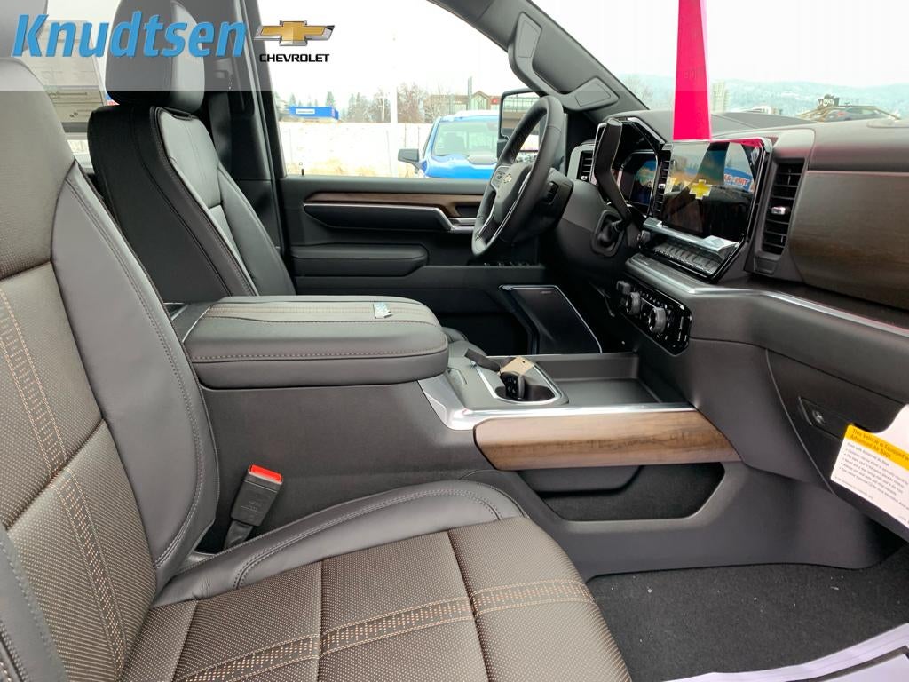 2026 Chevrolet Silverado 3500 HD High Country