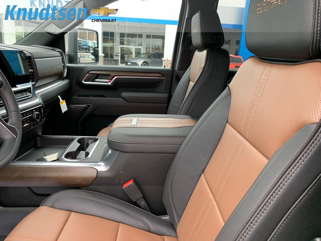 2026 Chevrolet Silverado 3500 HD High Country