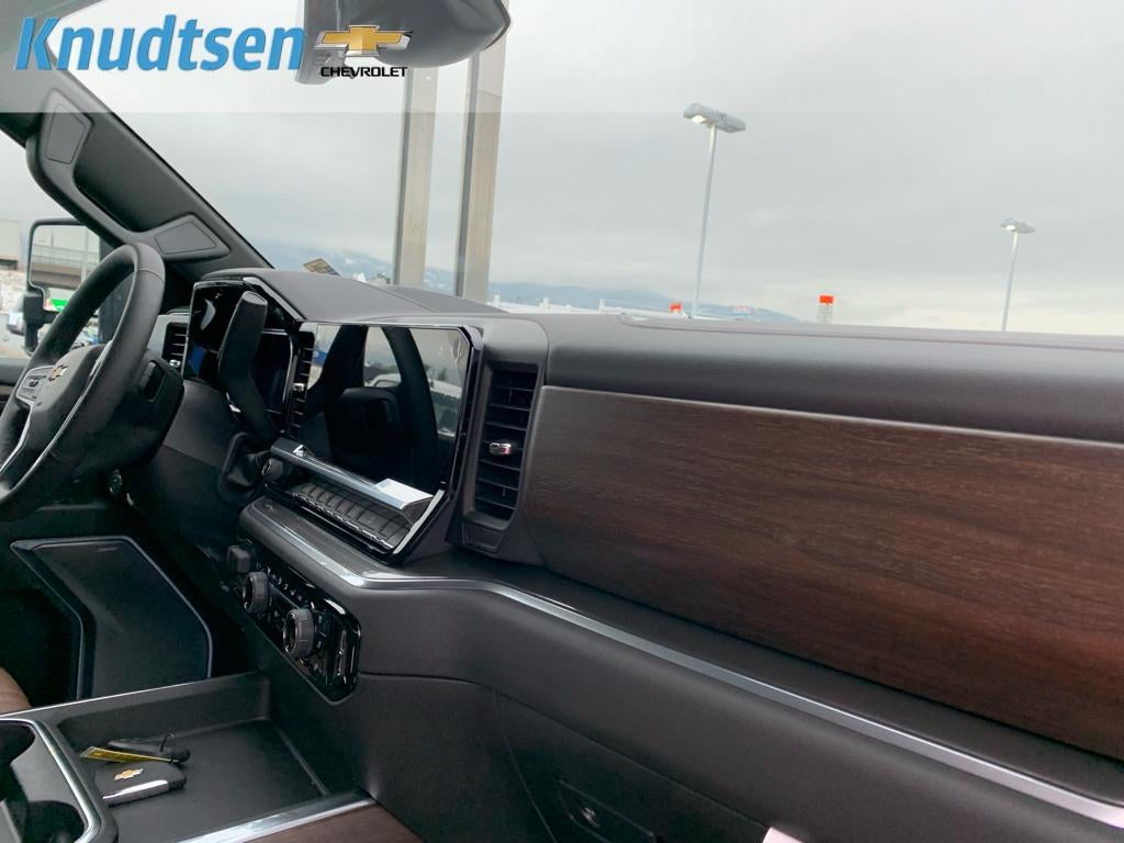 2026 Chevrolet Silverado 3500 HD High Country