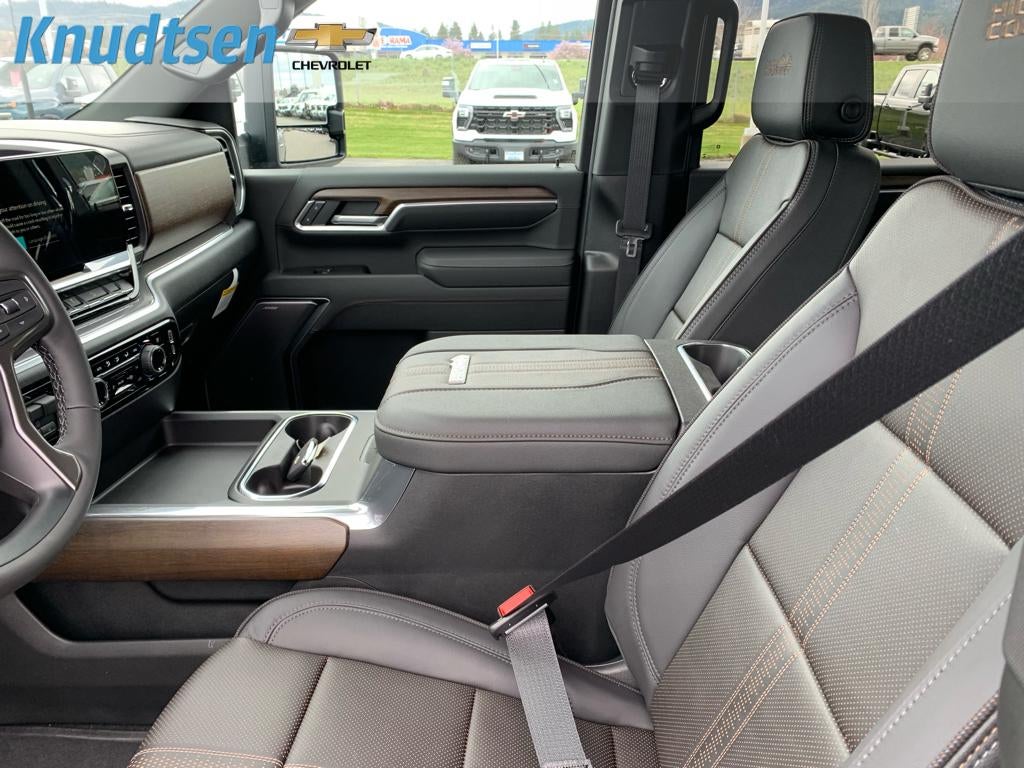 2026 Chevrolet Silverado 3500 HD High Country