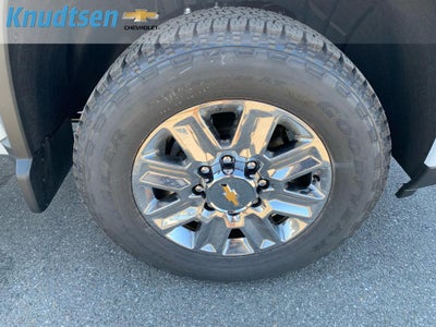 2026 Chevrolet Silverado 3500 HD High Country