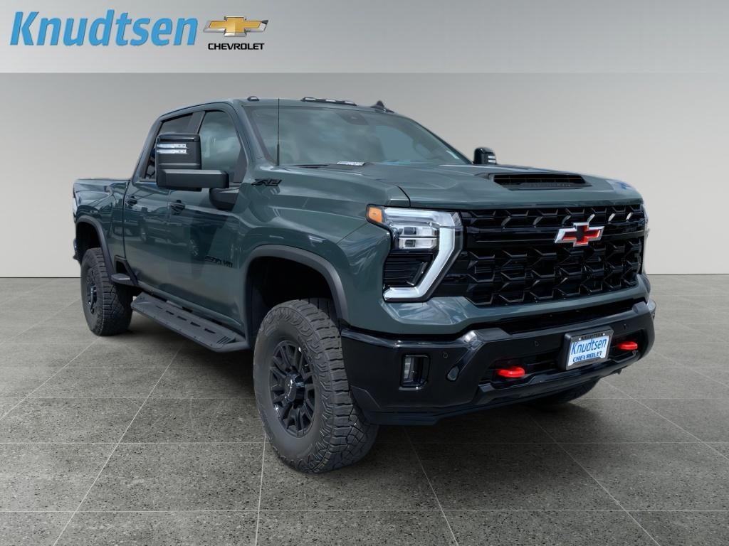 2026 Chevrolet Silverado HD ZR2 4WD Crew Cab Standard Box's photo