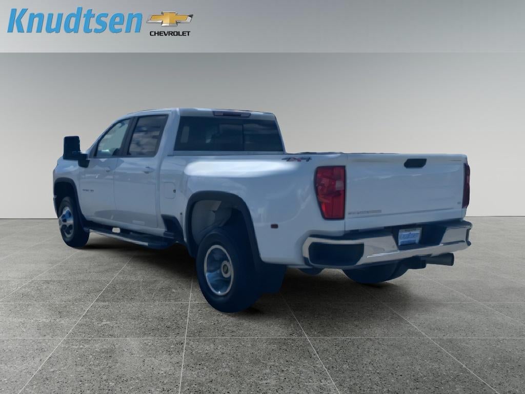 2022 Chevrolet Silverado 3500 HD LT DRW