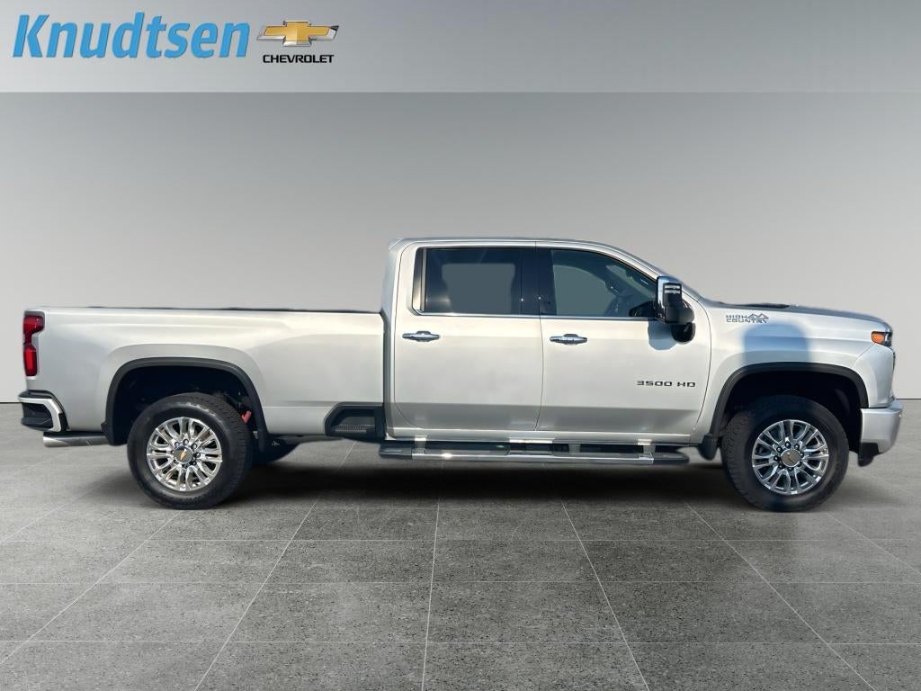 2022 Chevrolet Silverado 3500 HD High Country