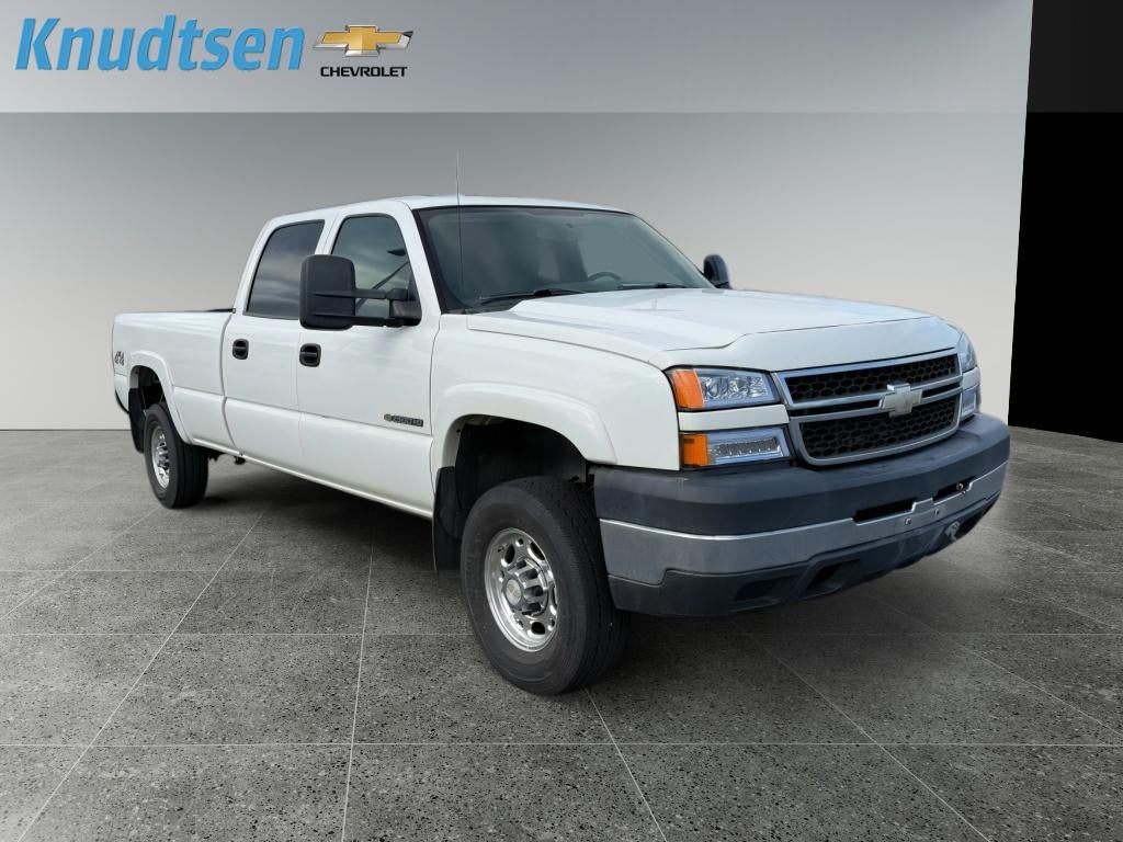 2006 Chevrolet Silverado HD LT1 4WD Crew Cab SWB's photo