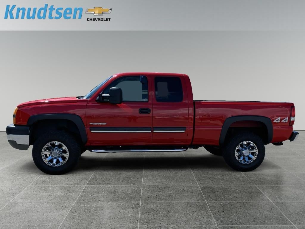 2003 Chevrolet Silverado 2500 HD LS