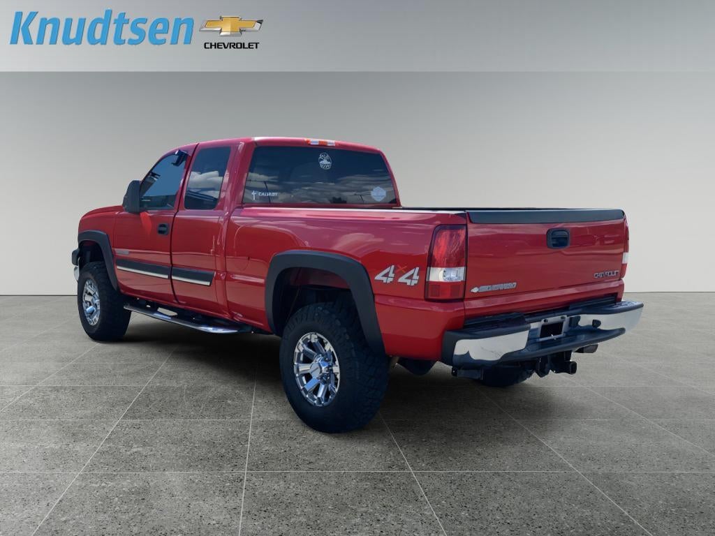 2003 Chevrolet Silverado 2500 HD LS