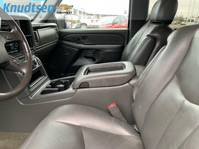2004 Chevrolet Silverado 3500 HD DRW LT