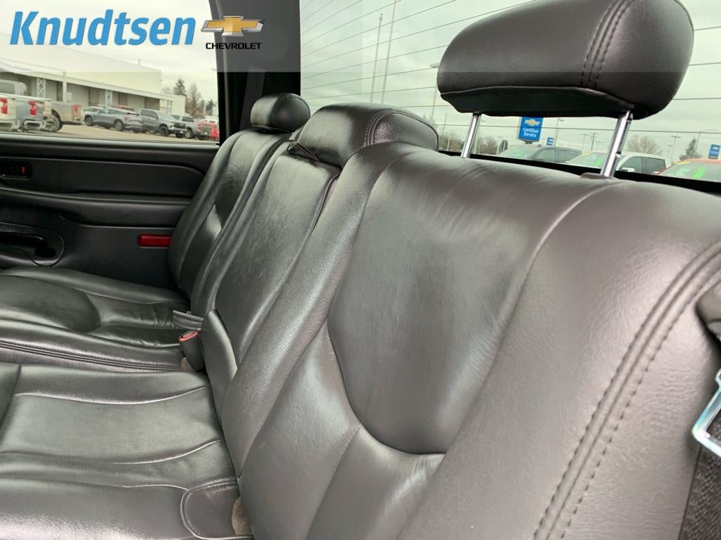 2004 Chevrolet Silverado 3500 HD DRW LT