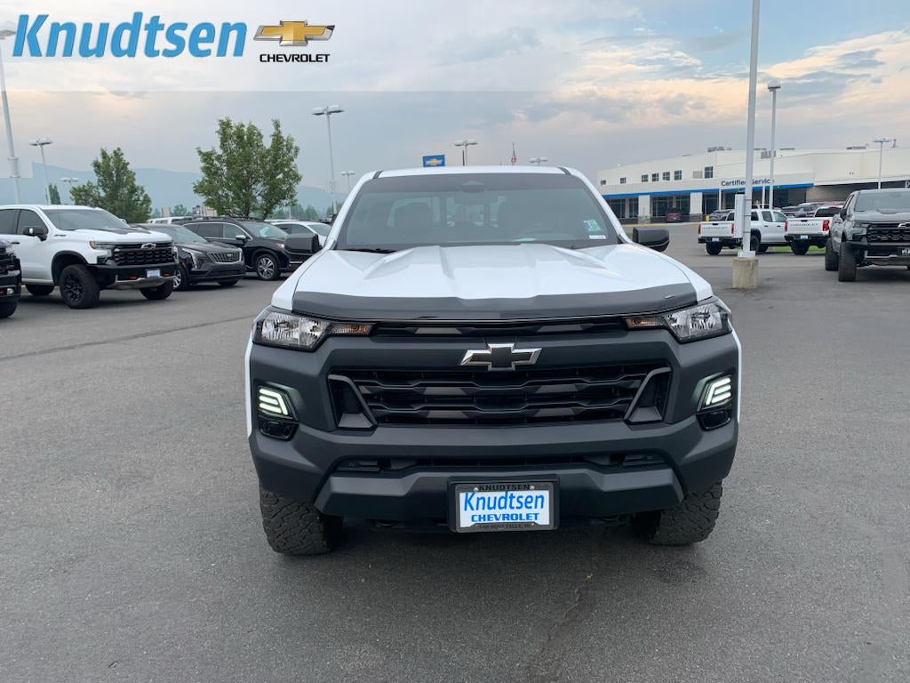 2025 Chevrolet Colorado WT/LT