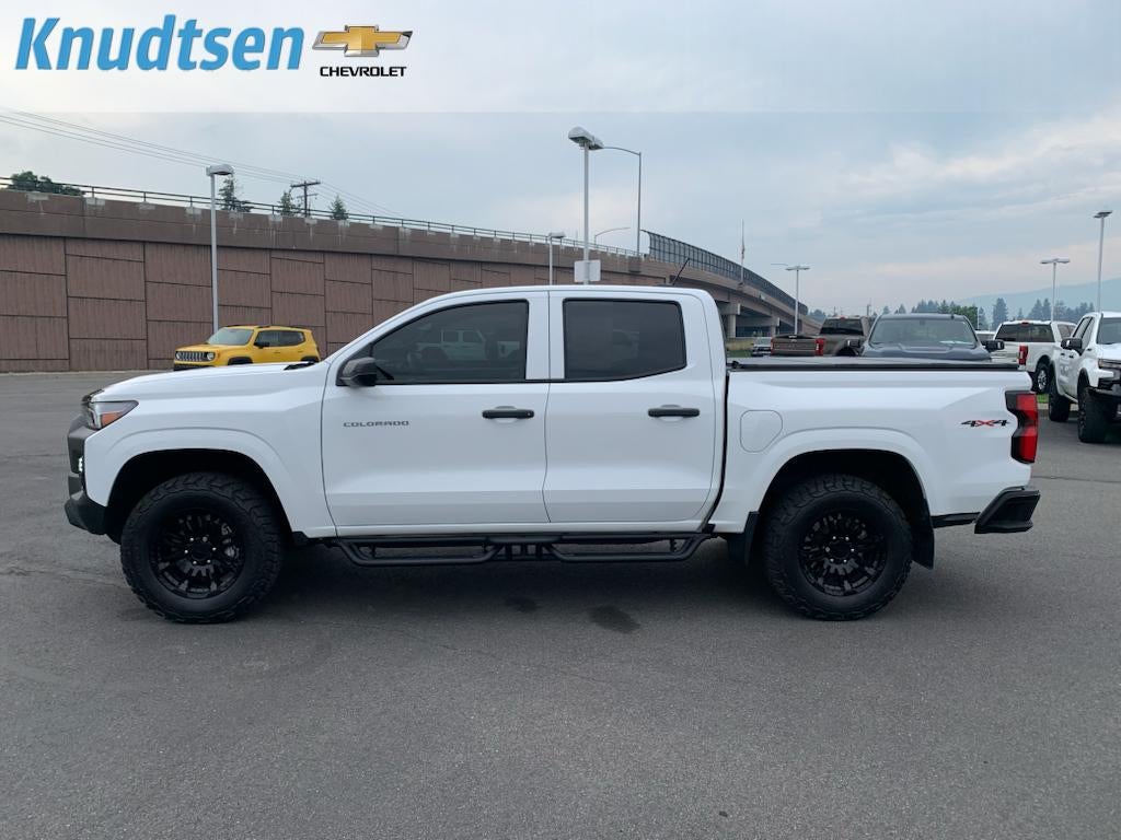 2025 Chevrolet Colorado WT/LT