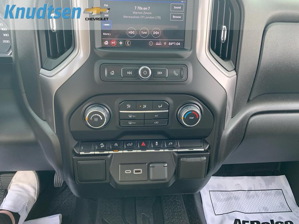2022 Chevrolet Silverado 1500 LTD Custom Trail Boss