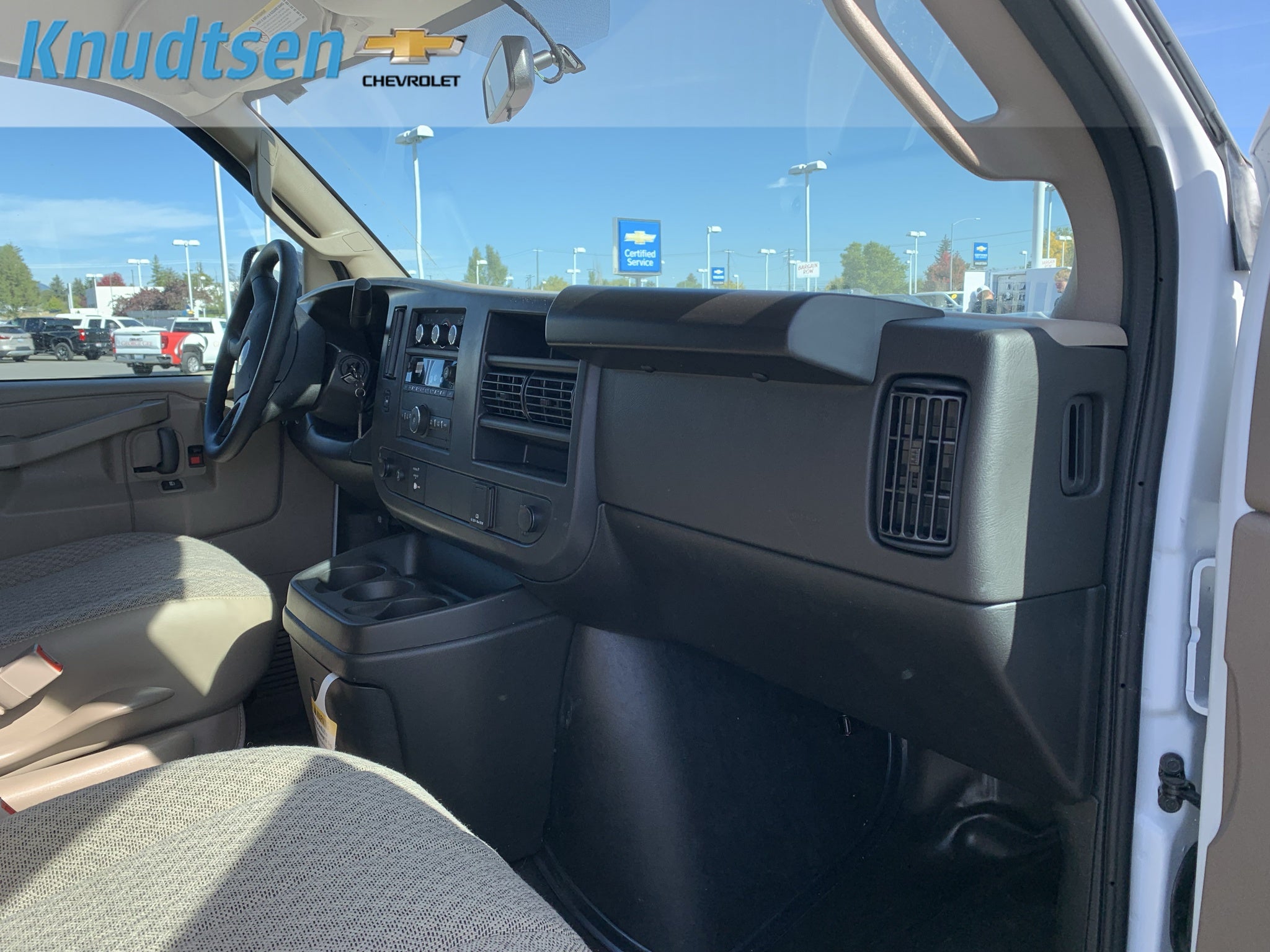2026 Chevrolet Express Cargo Work Van - Photo 12