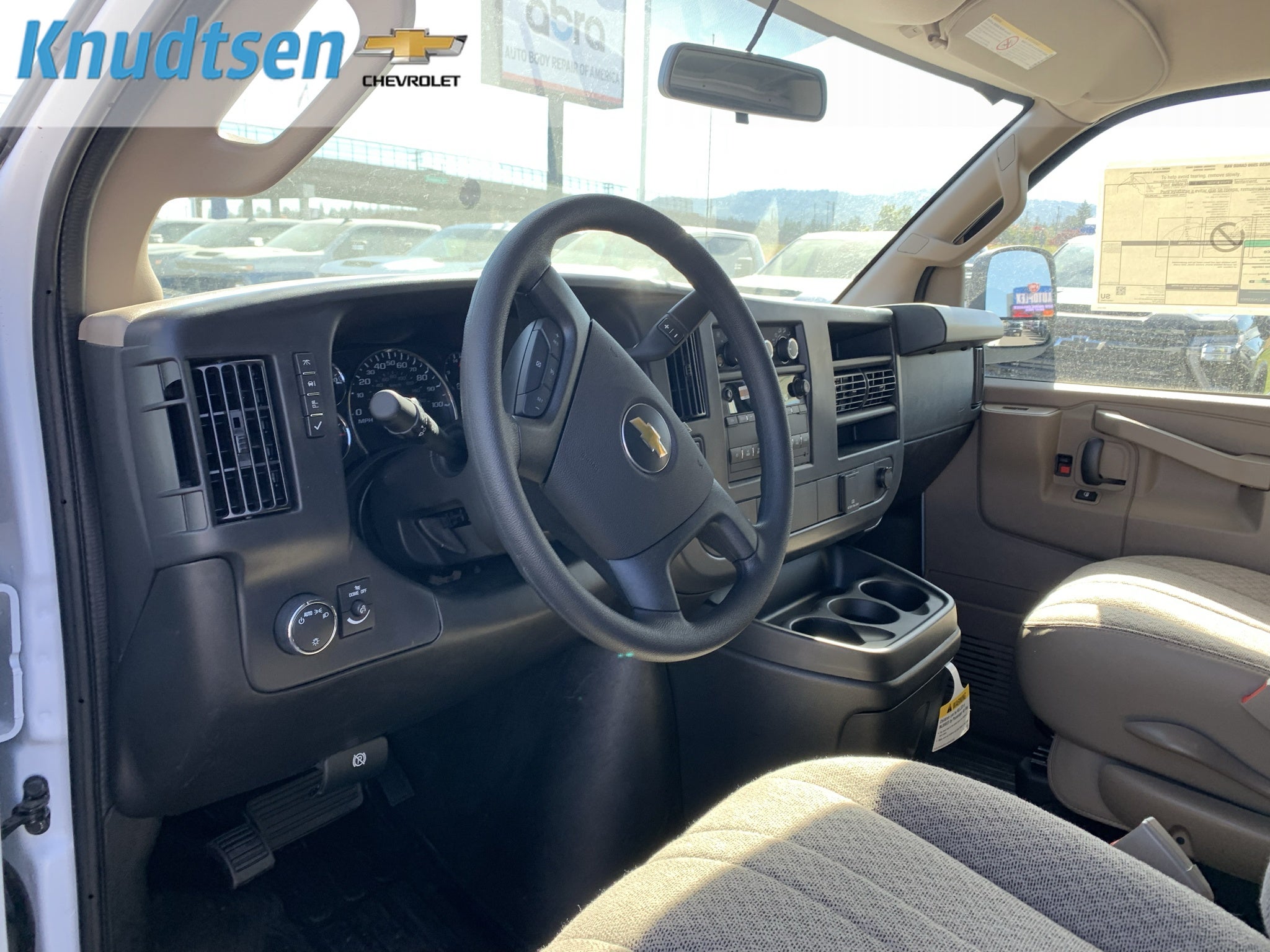2026 Chevrolet Express Cargo Work Van - Photo 19