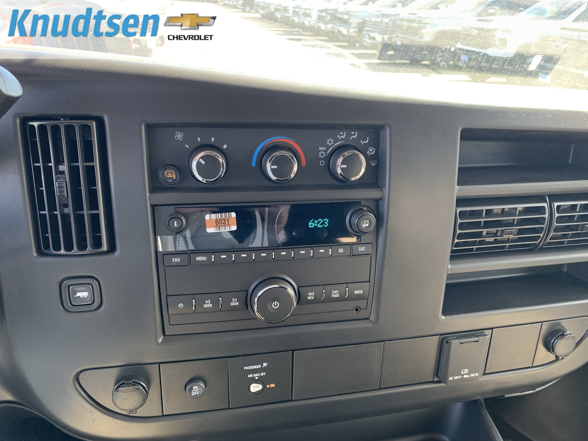 2026 Chevrolet Express Cargo Work Van - Photo 24