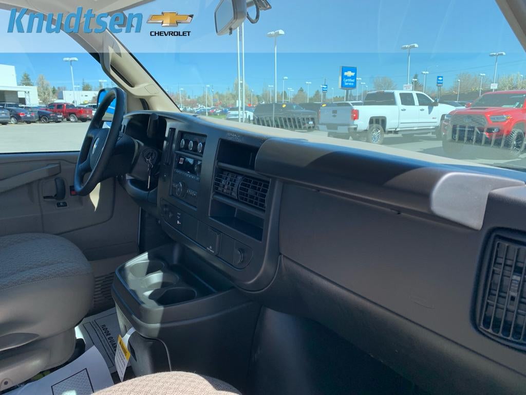 2026 Chevrolet Express Cargo 1WT