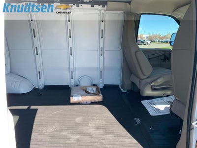 2026 Chevrolet Express Cargo 1WT