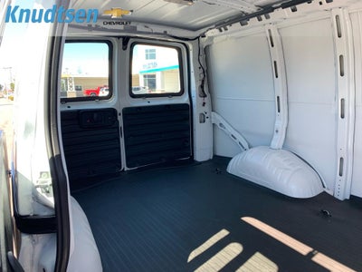 2026 Chevrolet Express Cargo 1WT