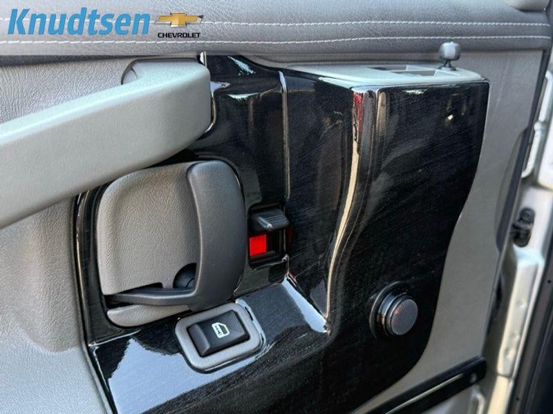 2023 Chevrolet Express Cargo 2500 WT