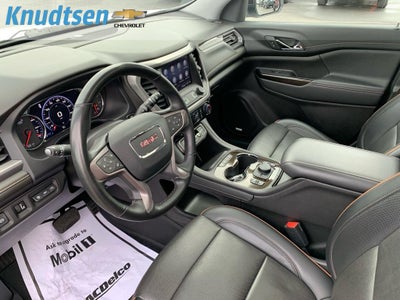 2023 GMC Acadia AT4