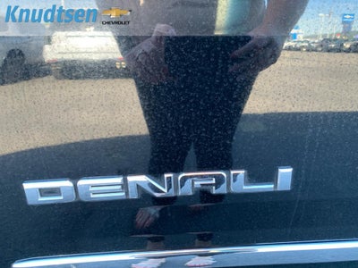 2017 GMC Yukon Denali