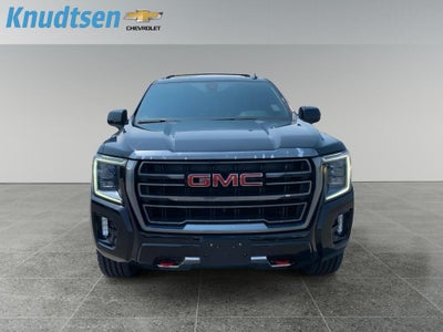 2022 GMC Yukon XL AT4