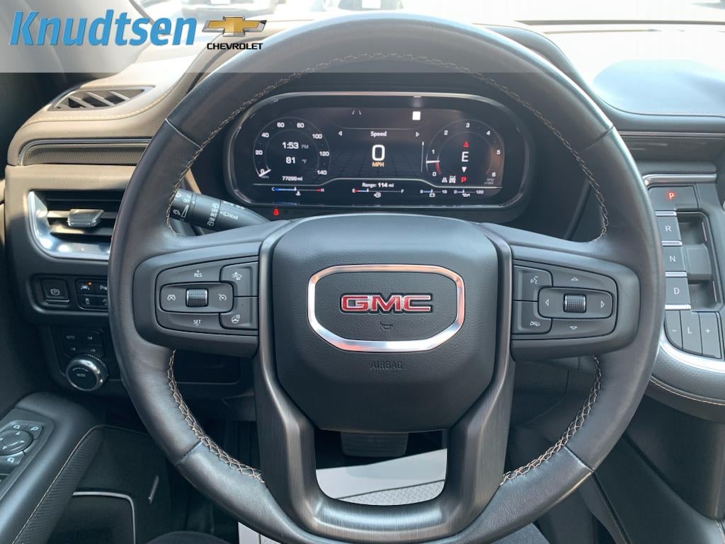 2022 GMC Yukon XL AT4