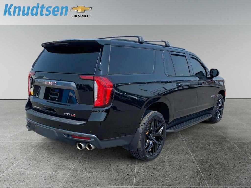 2022 GMC Yukon XL AT4