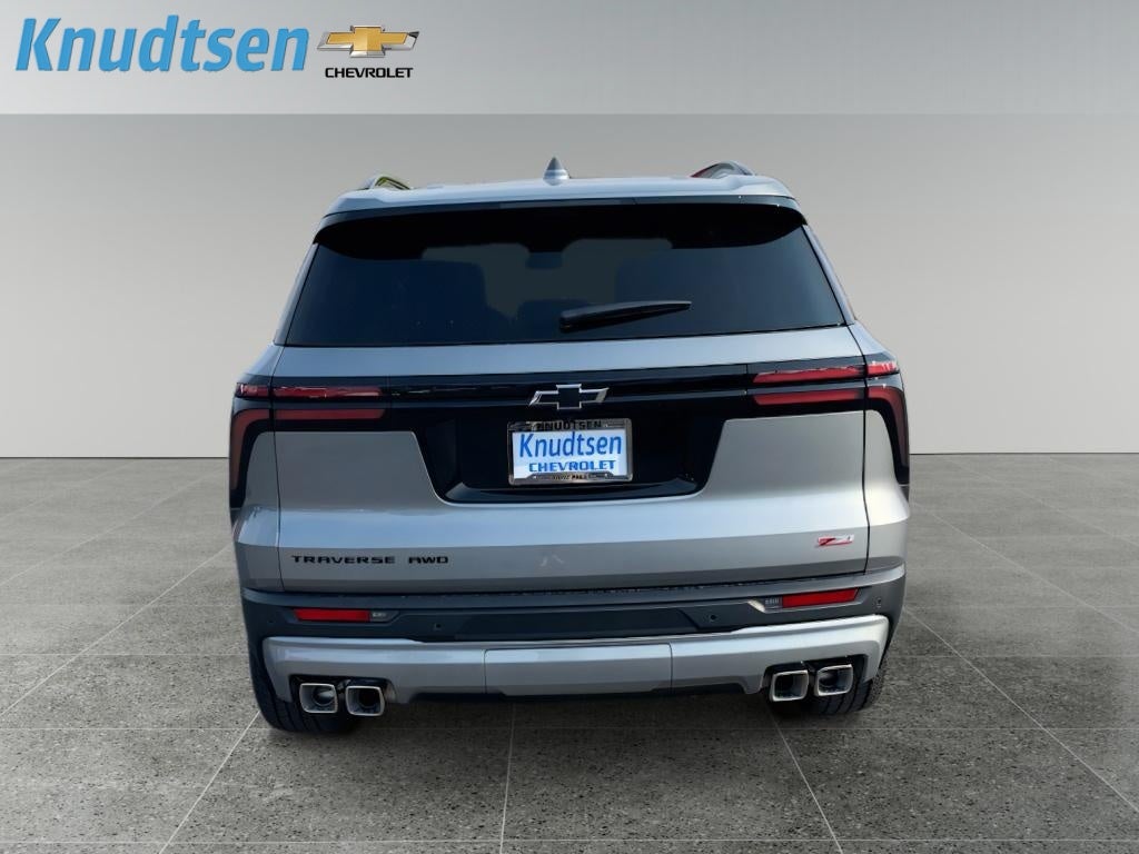 2027 Chevrolet Traverse Z71 - Photo 6