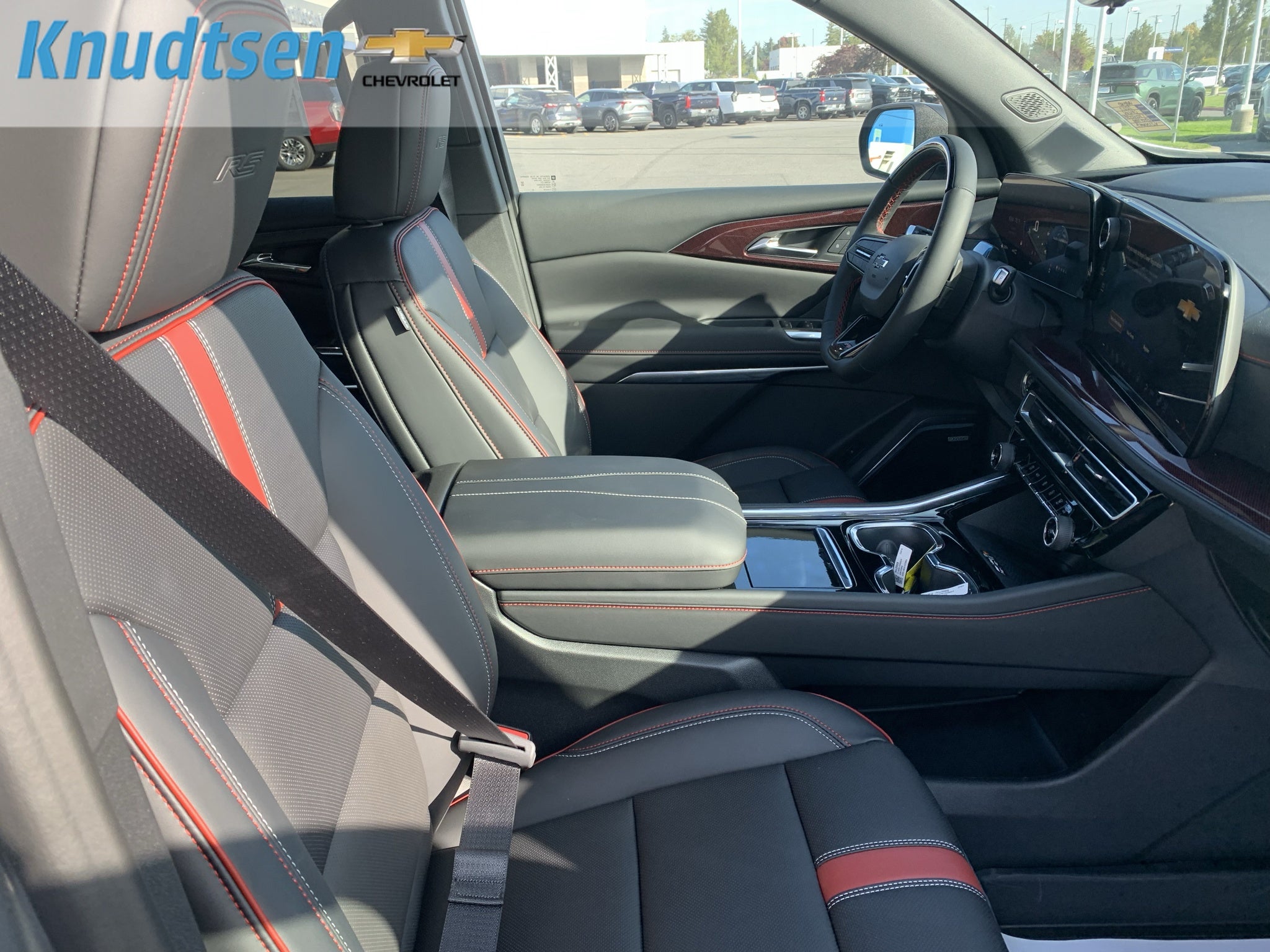 2027 Chevrolet Traverse RS