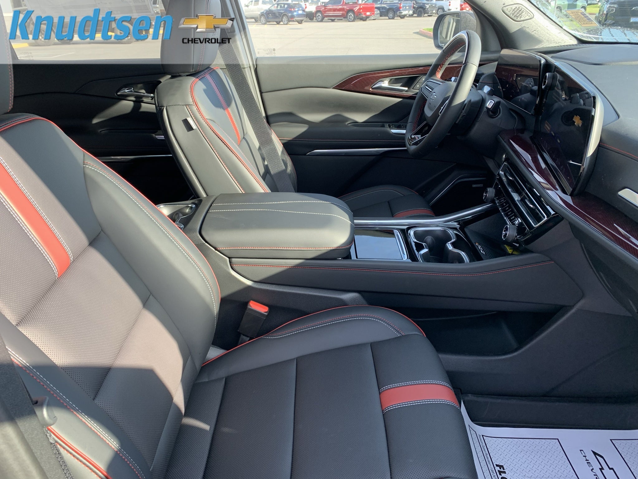 2027 Chevrolet Traverse RS