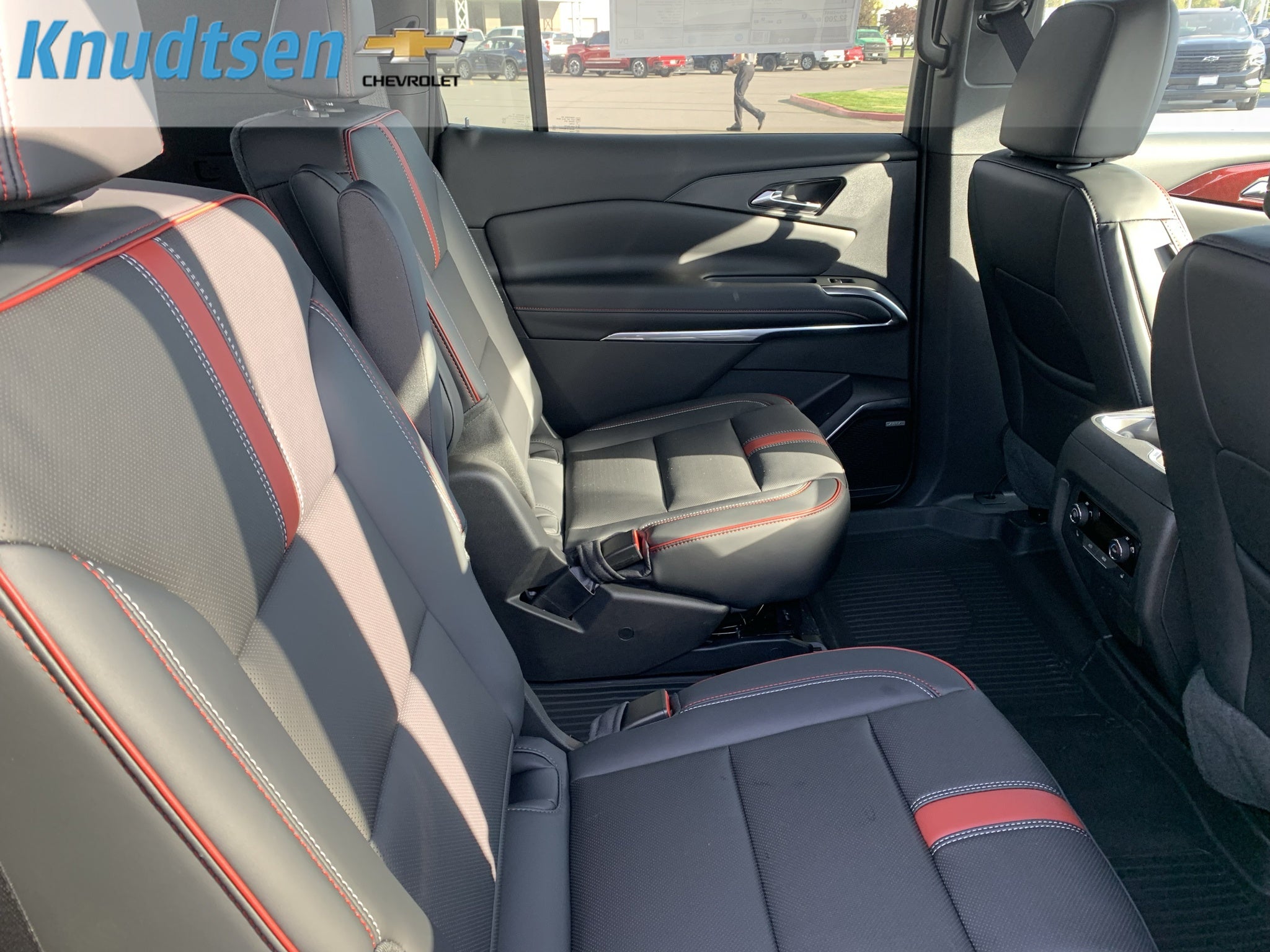 2027 Chevrolet Traverse RS