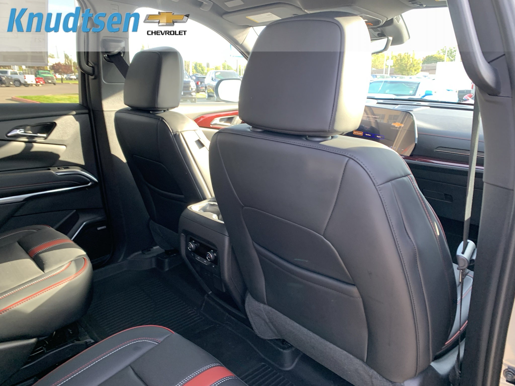 2027 Chevrolet Traverse RS
