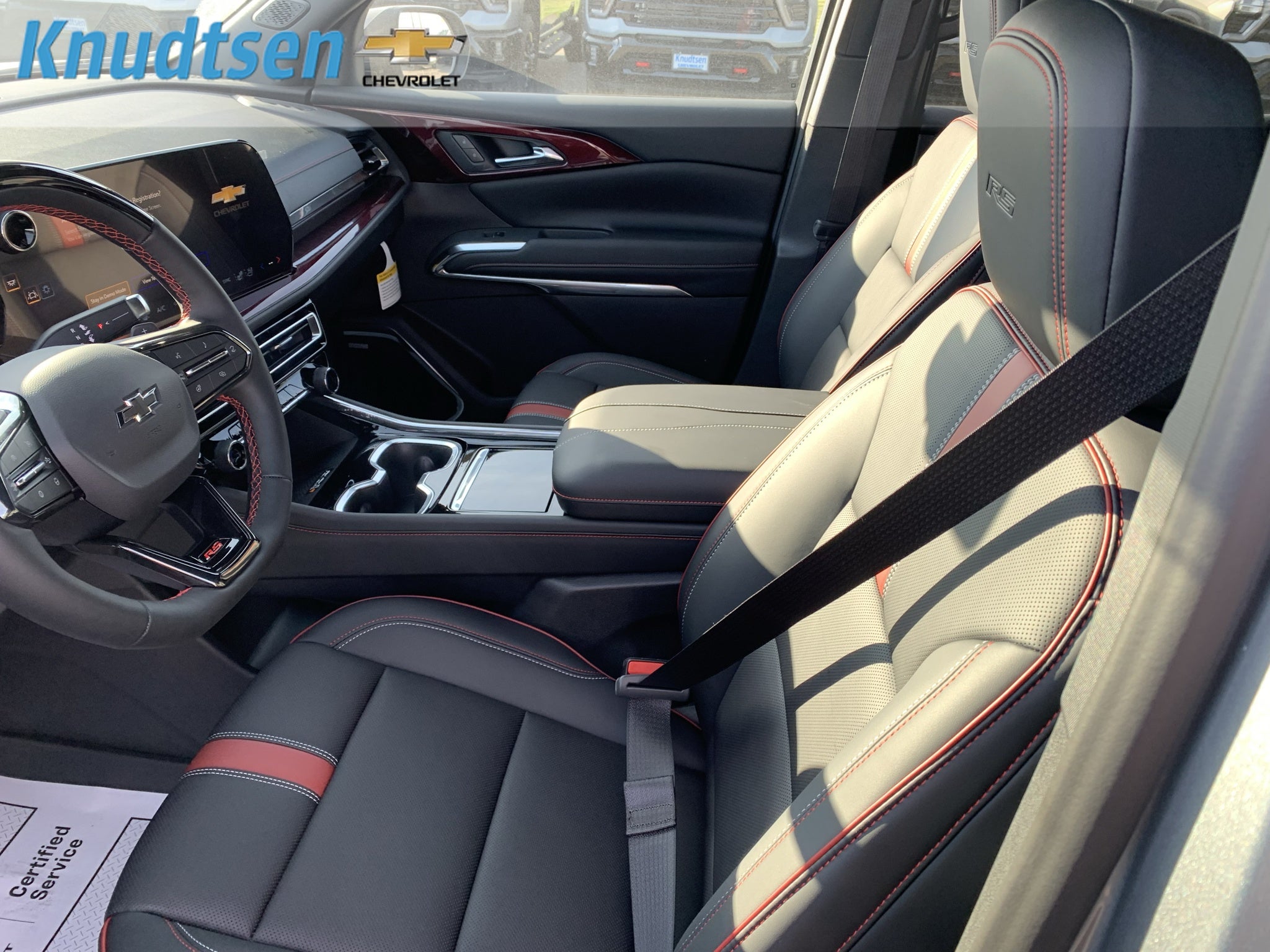 2027 Chevrolet Traverse RS