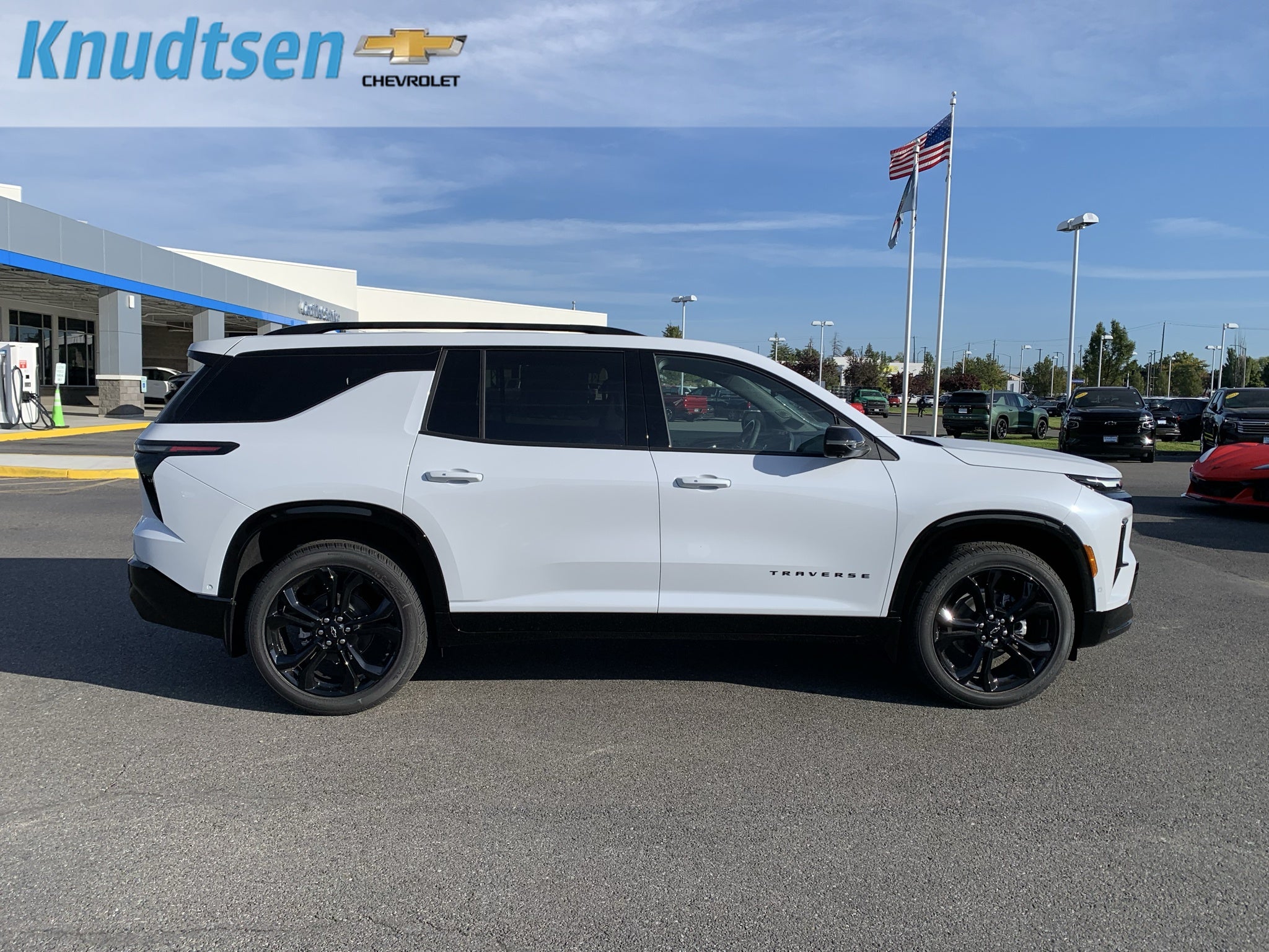 2027 Chevrolet Traverse RS