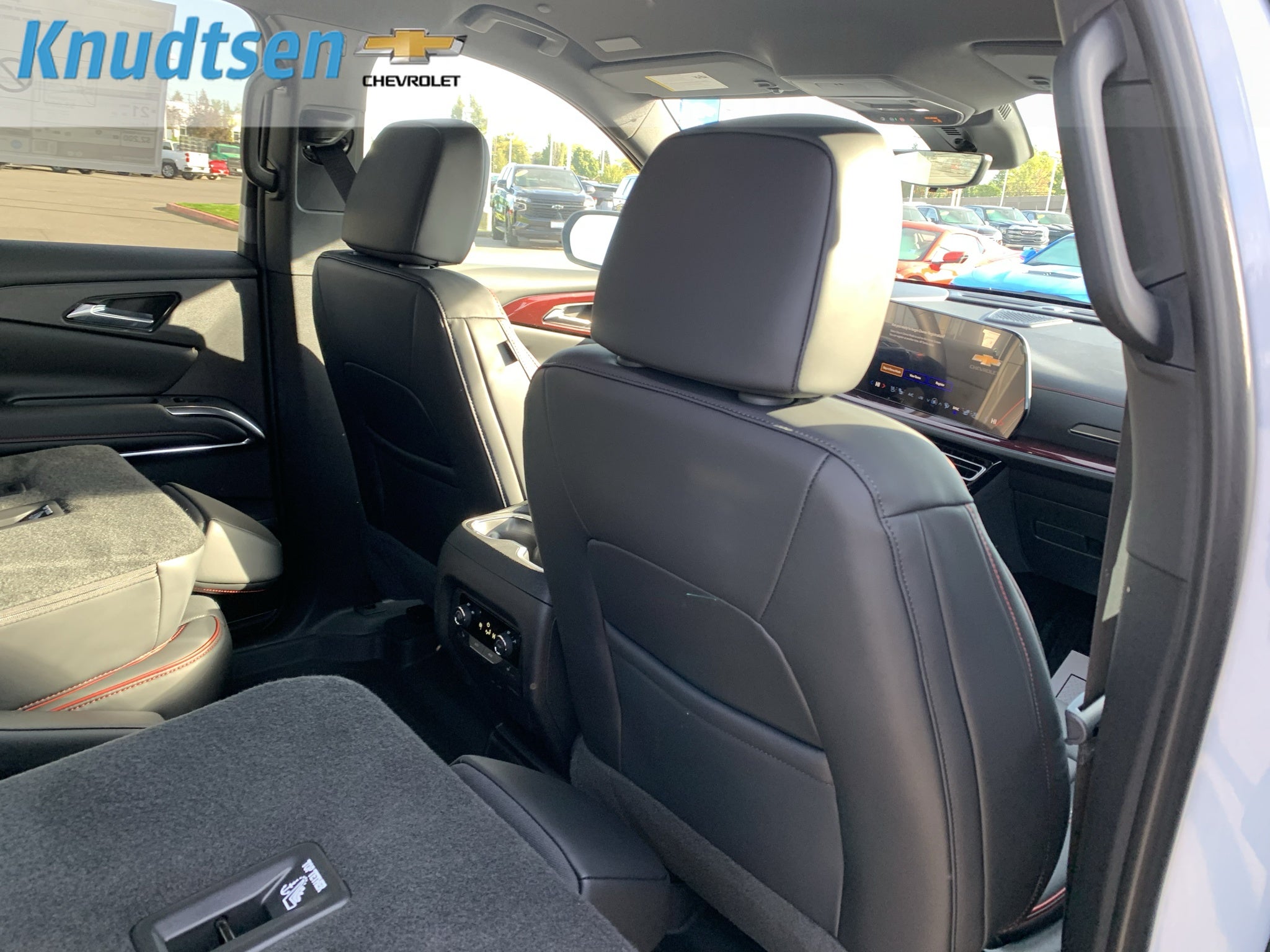 2027 Chevrolet Traverse RS