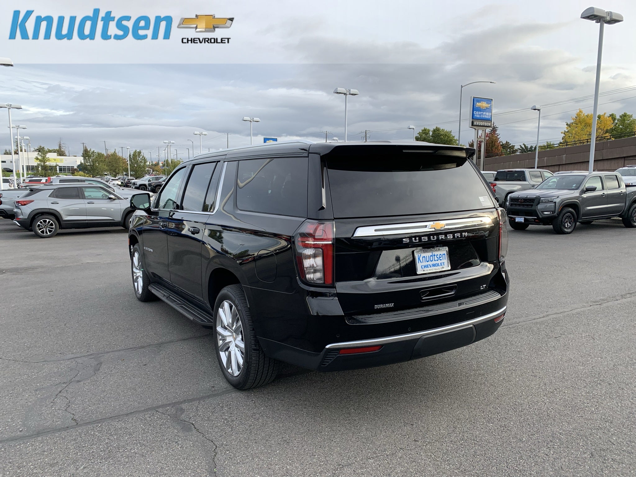 2024 Chevrolet Suburban LT