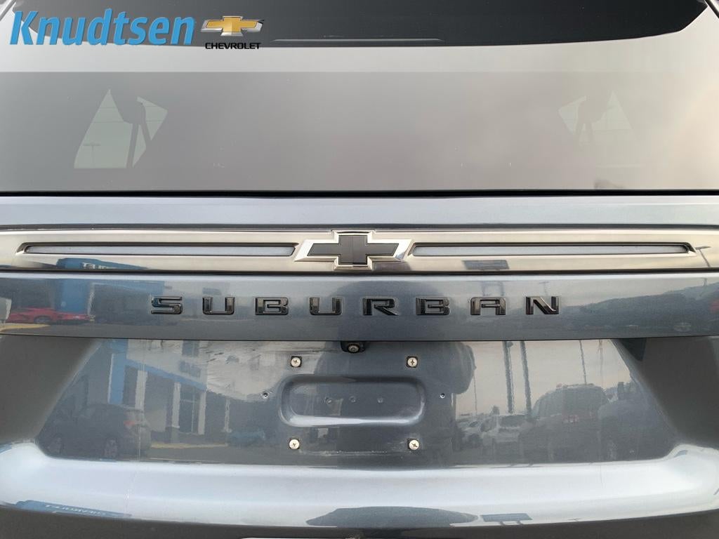 2021 Chevrolet Suburban RST