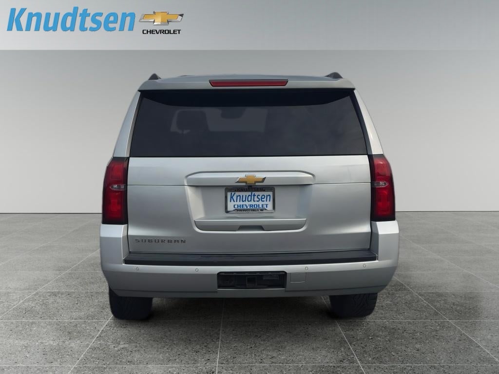 2016 Chevrolet Suburban LT