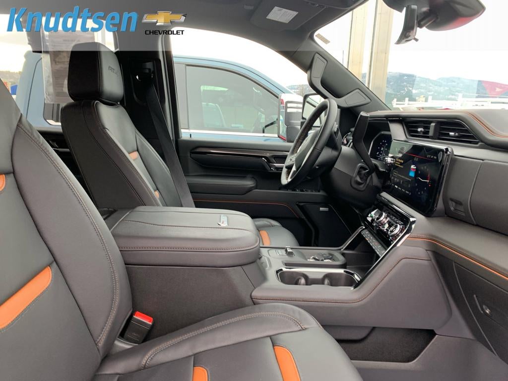 2025 GMC Sierra 2500 HD AT4