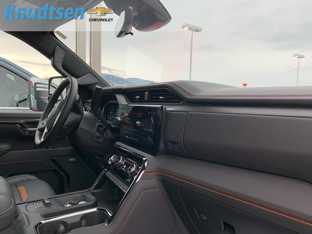 2025 GMC Sierra 2500 HD AT4