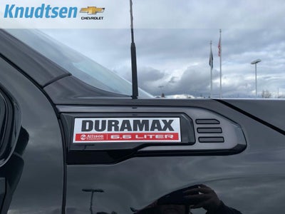 2025 GMC Sierra 3500 HD AT4