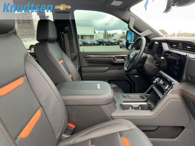 2025 GMC Sierra 3500 HD AT4