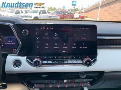 2023 GMC Canyon AT4X
