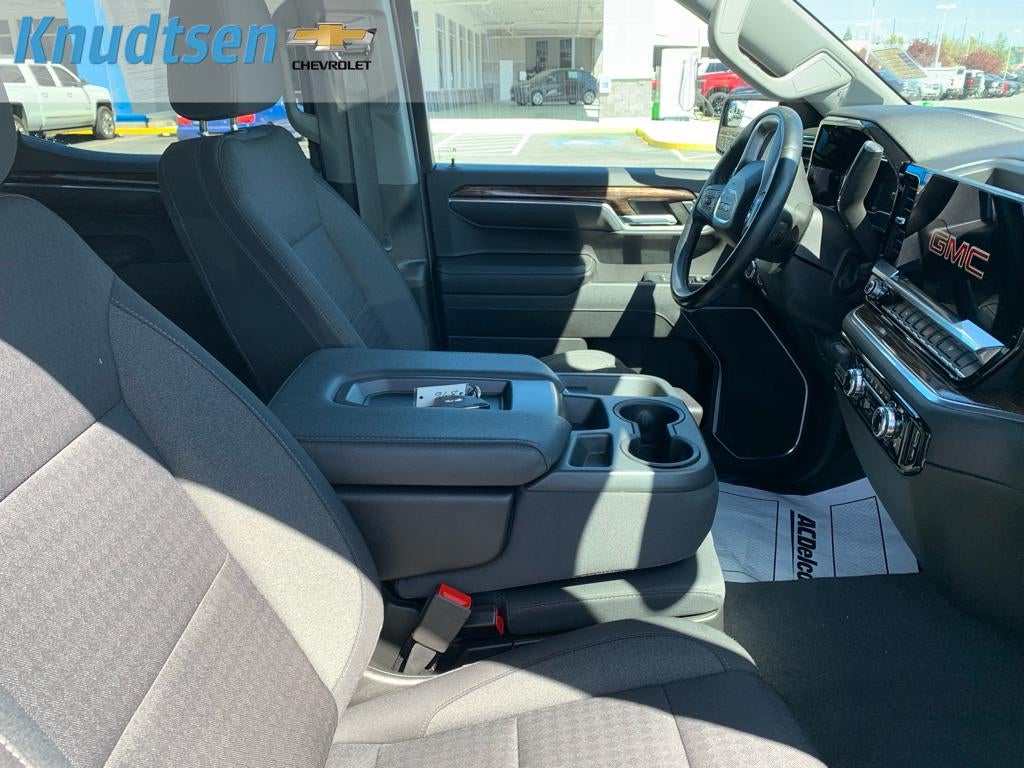 2023 GMC Sierra 1500 SLE