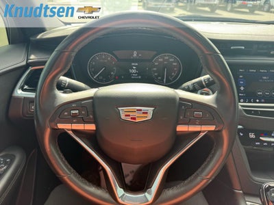 2023 Cadillac XT6 Luxury