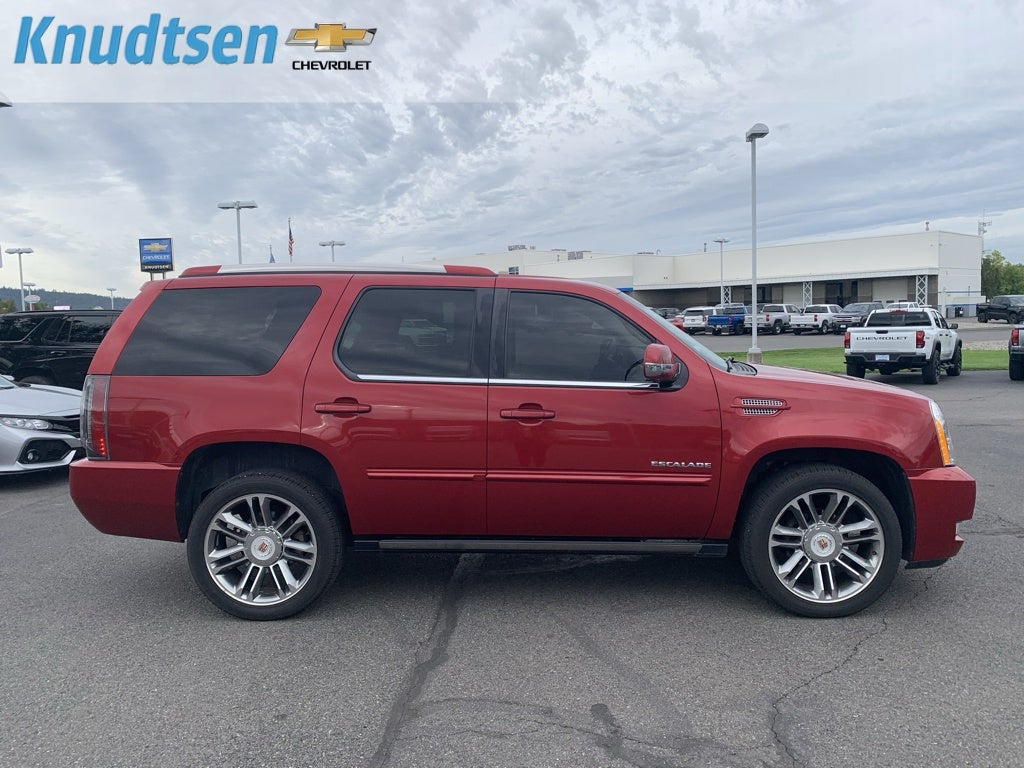 2013 Cadillac Escalade Premium