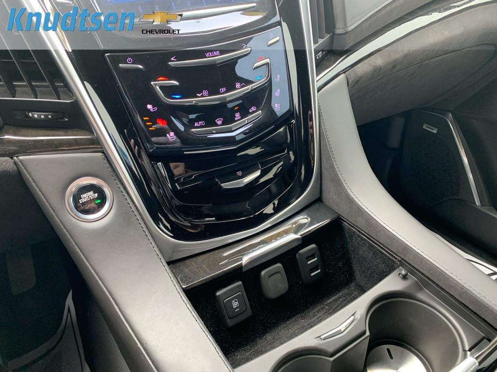 2020 Cadillac Escalade Platinum