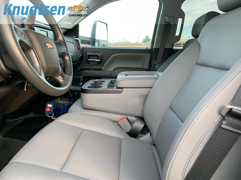 2024 Chevrolet Silverado 5500 HD Work Truck