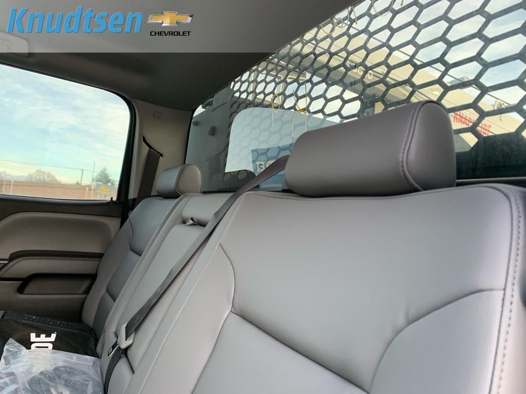 2024 Chevrolet Silverado 5500 HD Work Truck